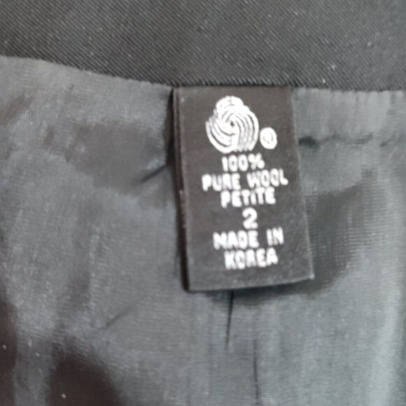 Ladies Petite SZ 2P Ellen Tracy Black Wool Pencil Skirt - Picture 3 of 4